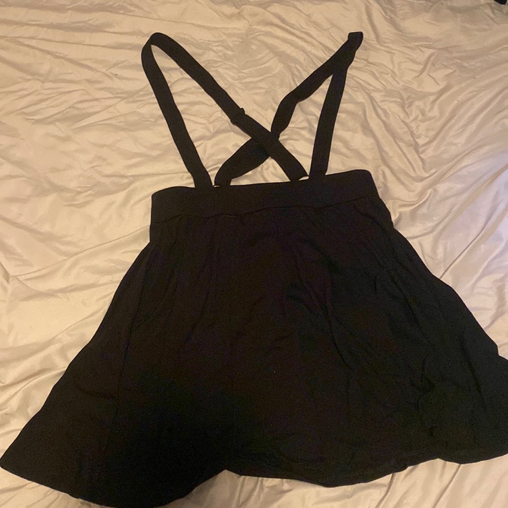 Hot topic suspender skirt